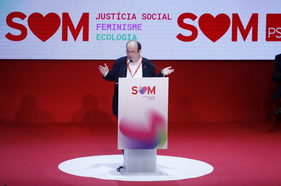 Head of the Catalan Socialists Miquel Iceta speaking at his party's 14th convention (by Gerard Artigas)